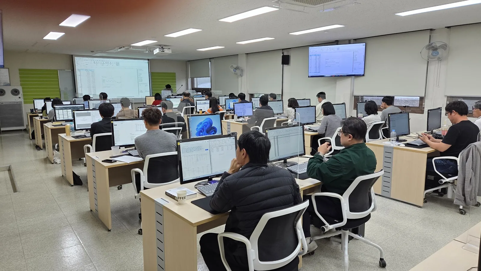 AI 단계별 마스터리더 교육 현장 사진 4