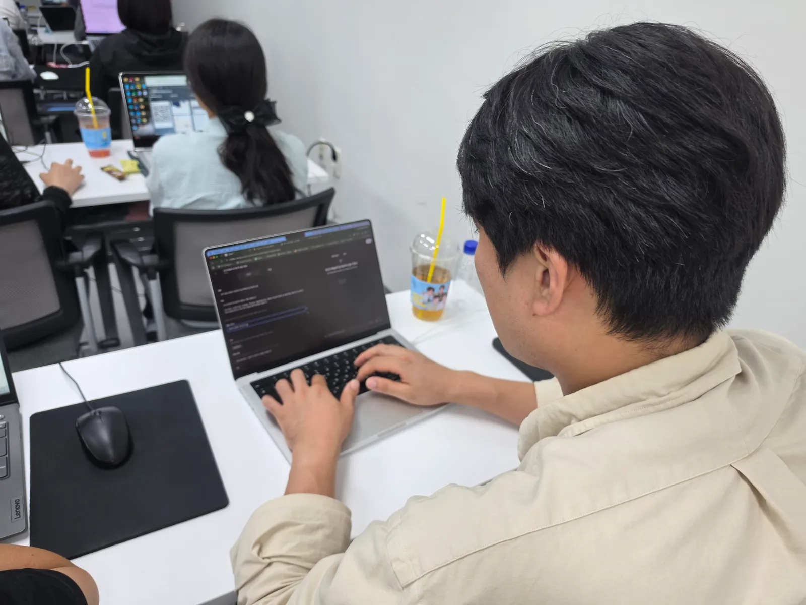 파주시청소년재단 실무진 ChatGPT 업무 자동화 실습 과정 현장 사진 7