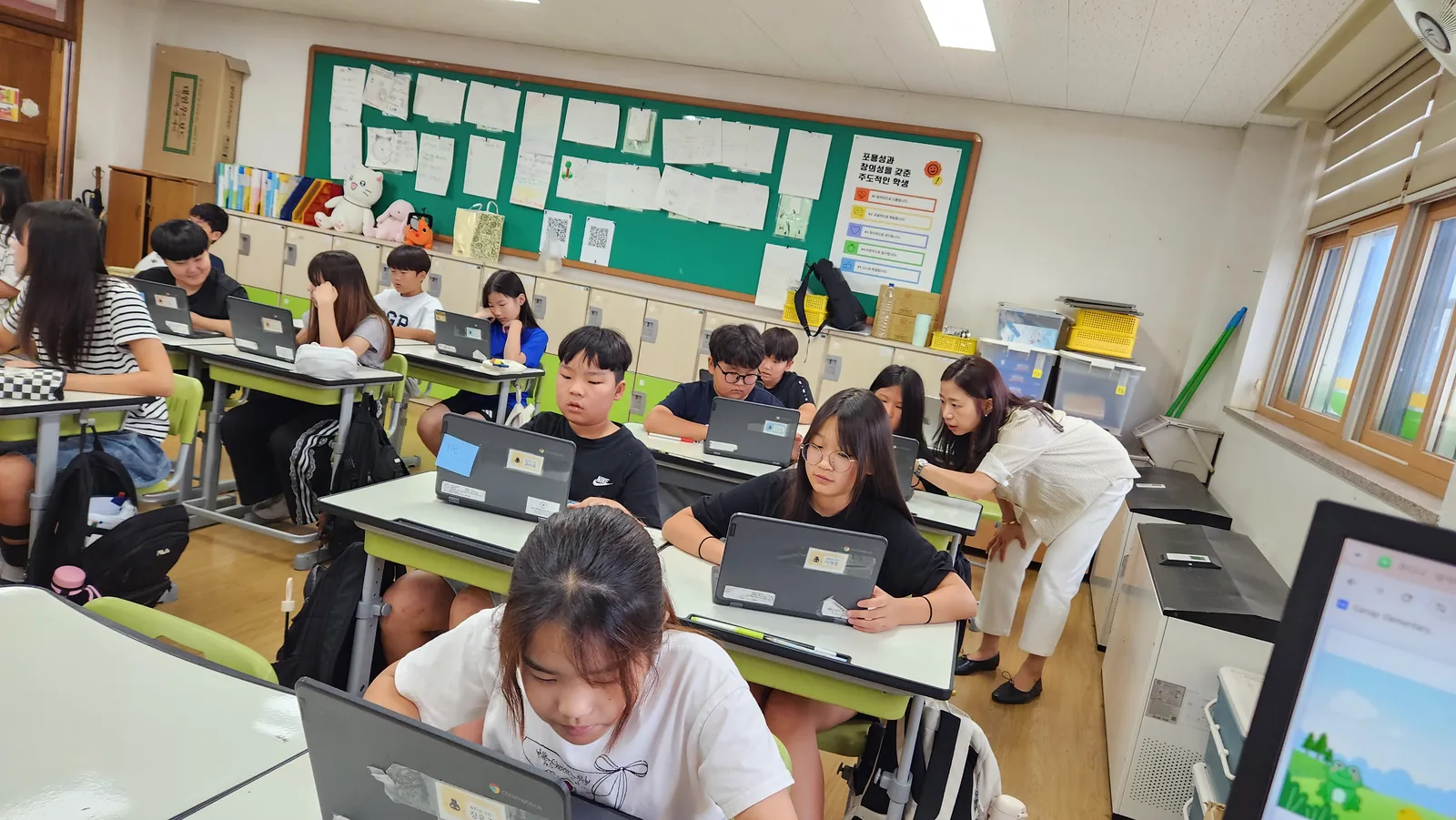 양주시 초·중학생 AI 자격증 취득 교육 현장 사진 8